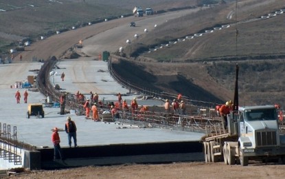 Ponta: Autostrada Comarnic-Braşov va fi finalizată în 2017. Cât costă construcţia autostrăzii şi care va fi taxa de utilizare