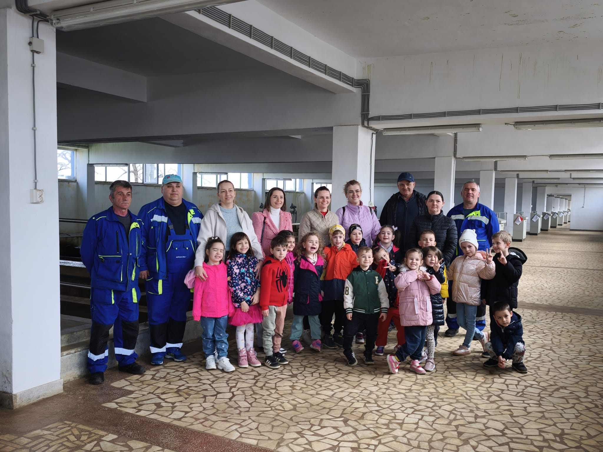 APASERV. Grupa Albinuțelor de la Grădinița 14 Mai a descoperit drumul apei